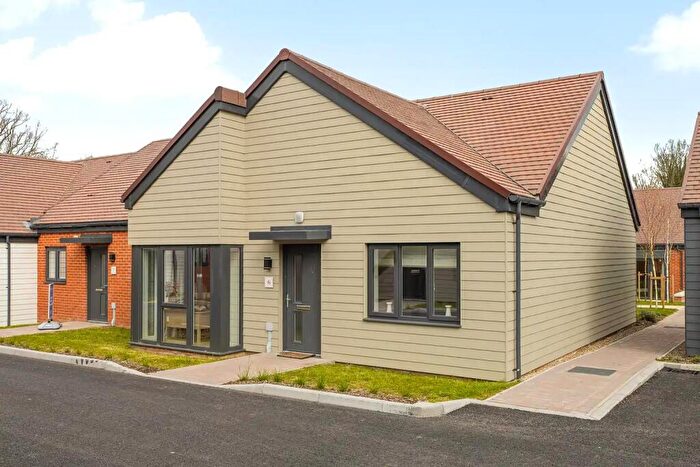 2 Bedroom Bungalow For Sale In Herne Bay Gardens, Herne Bay, Kent, CT6