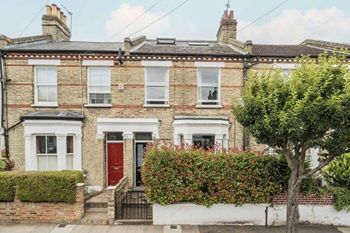 4 Bedroom Property To Rent In Southfields Road, Wandsworth, SW18