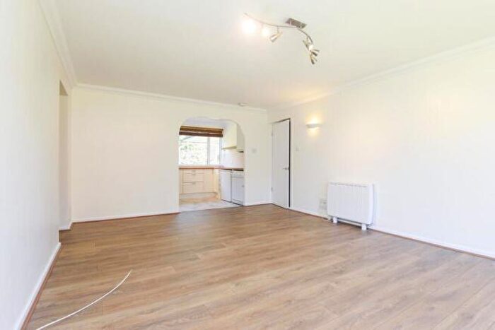2 Bedroom Apartment To Rent In Eaton Court, Guildford, GU1
