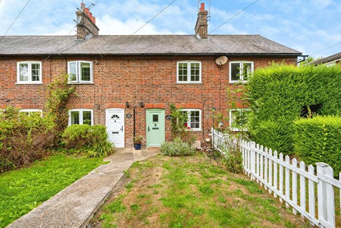 2 Bedroom Terraced House For Sale In Station Road, Cheddington, Leighton Buzzard, LU7
