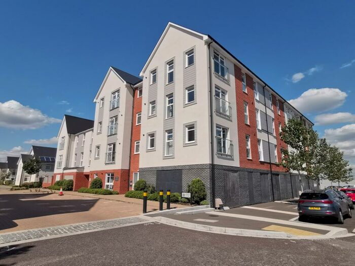 2 Bedroom Flat To Rent In Adams Close, Carters Quay, Hamworthy, BH15