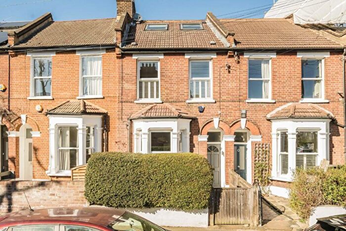 4 Bedroom House For Sale In Ormeley Road, Balham, SW12