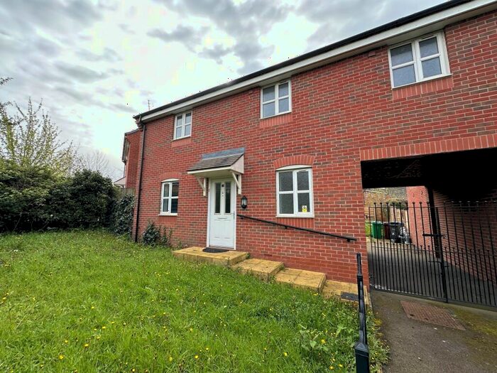 3 Bedroom House To Rent In Fylde Lane, Manchester, M18