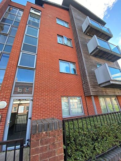 2 Bedroom Flat To Rent In Kensington, Liverpool, L7