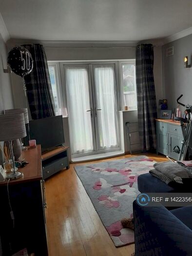 1 Bedroom Flat To Rent In Pratts Bottom, Orpington, BR6