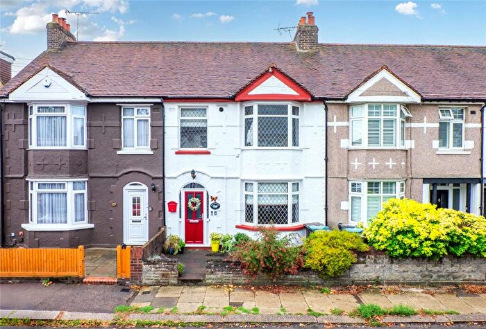 4 Bedroom Terraced House For Sale In Ferndale Road, Gravesend, Kent, DA12