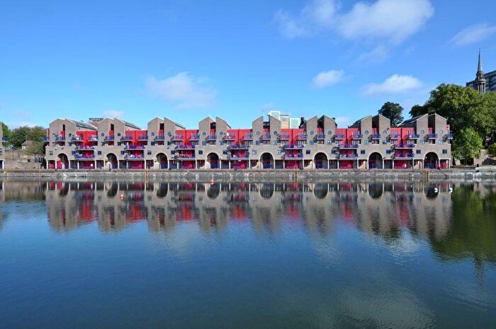 2 Bedroom Flat To Rent In Newland Quay, Wapping, Tower Bridge, Tower Hill, Shadwell, London, E1W