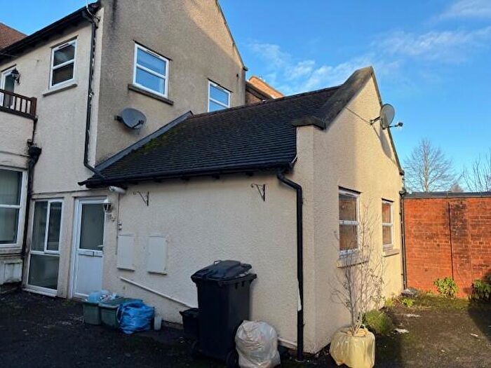 2 Bedroom Flat To Rent In High Street, Lydney, Gloucestershire, GL15