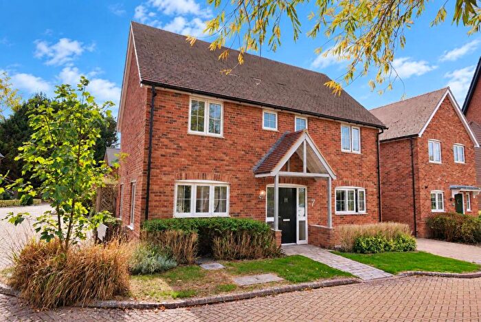 4 Bedroom Detached House For Sale In Chailey Gardens, Blewbury, OX11