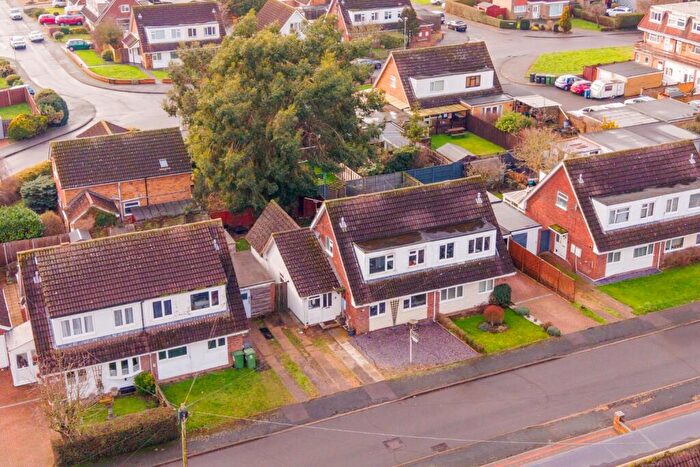 4 Bedroom Semi Detached House For Sale In Bramble End, Alconbury, Huntingdon, Cambridgeshire, PE28