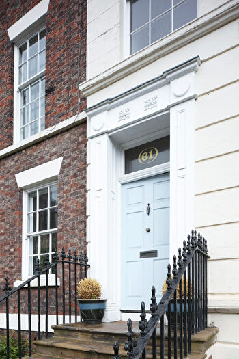 3 Bedroom Apartment To Rent In Hope Street Triplex Apartments, L1