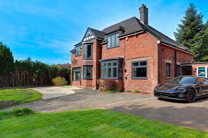 5 Bedroom Detached House To Rent In Barnetts Lane, Kidderminster, DY10