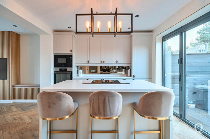 4 Bedroom Semi Detached House For Sale In Eastcourt Lane, Gillingham, Kent, ME7