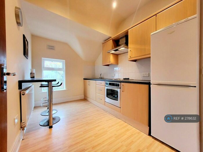 1 Bedroom Flat To Rent In Orchard Road, Lytham St. Annes, FY8