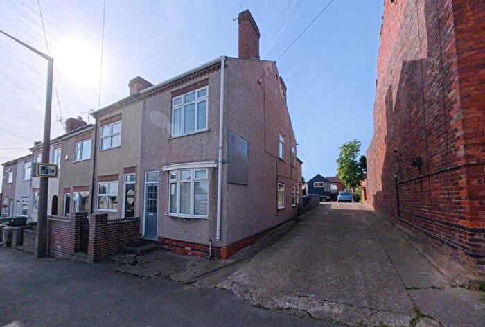 2 Bedroom End Of Terrace House For Sale In Somercotes Hill, Somercotes, DE55