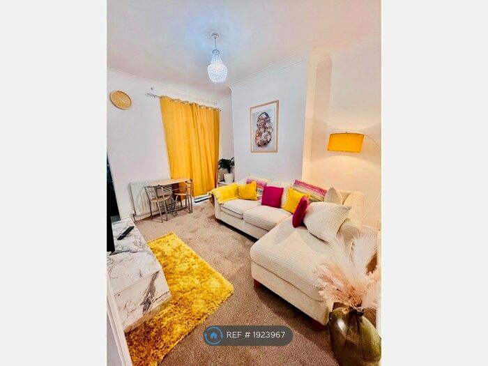 3 Bedroom Terraced House To Rent In Haymore Street, Middlesbrough, TS5