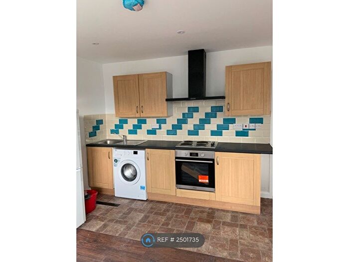 1 Bedroom Flat To Rent In Cricket Road, Oxford, OX4