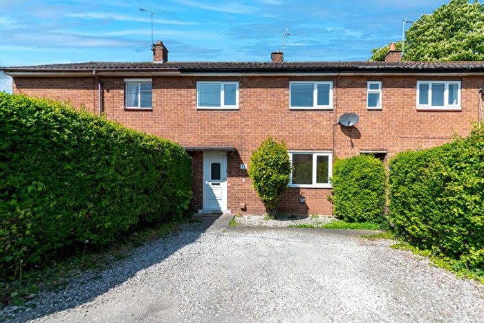 3 Bedroom Terraced House For Sale In Bush Road, Christleton, CH3
