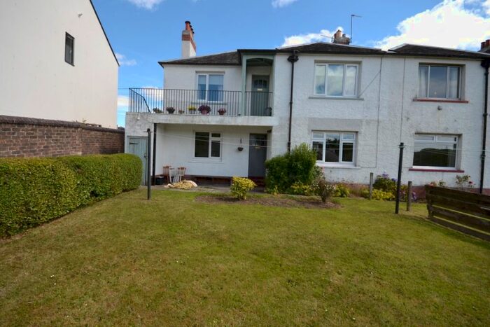 2 Bedroom Flat To Rent In The Brae, Penicuik, Midlothian, EH26