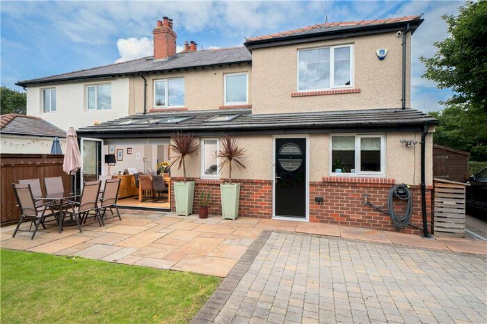 5 Bedroom Semi-Detached House For Sale In Pool Road, Otley, West Yorkshire, LS21