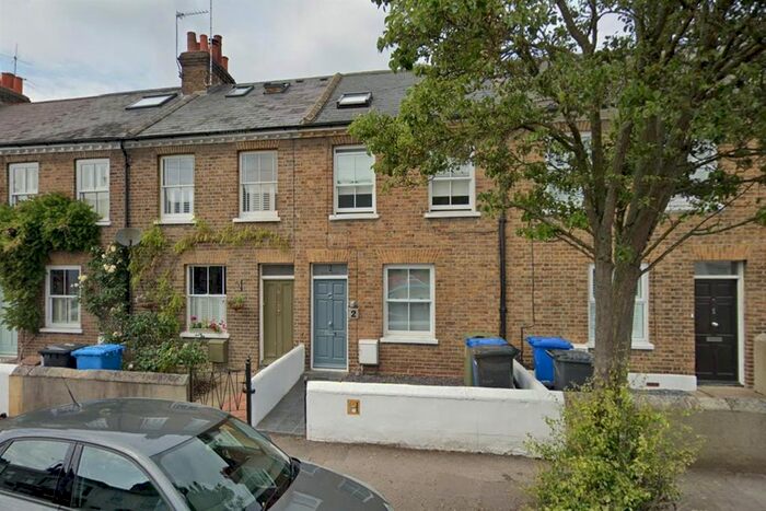2 Bedroom Terraced House To Rent In Bexley Street, Windsor, SL4