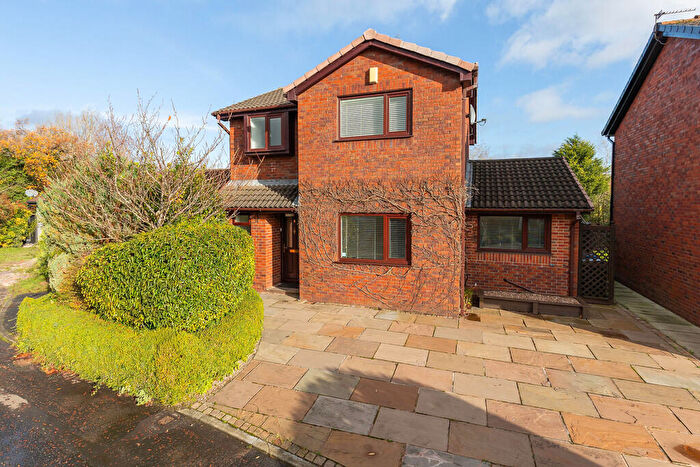 4 Bedroom Detached House For Sale In Badgers Way, Lostock Hall, PR5