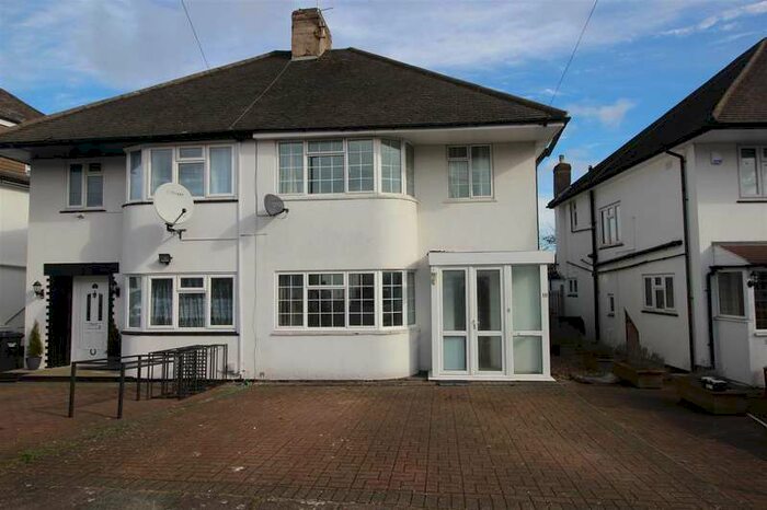 4 Bedroom Semi-Detached House To Rent In Old Rectory Gardens, Edgware, HA8