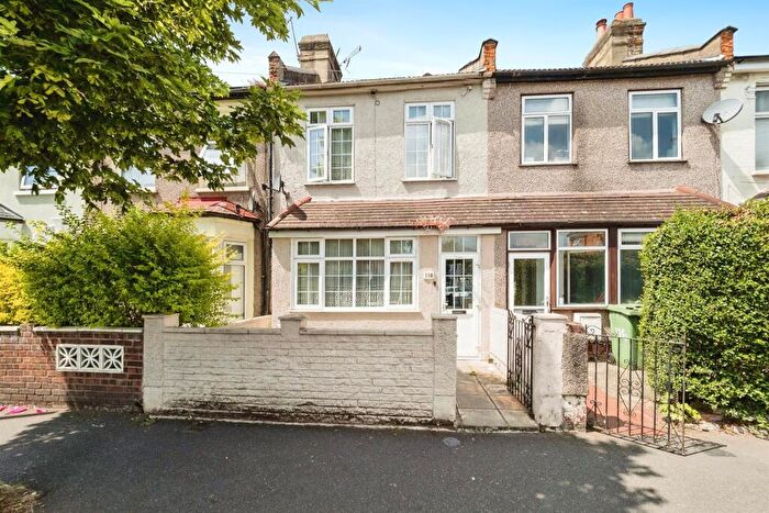 2 Bedroom Terraced House For Sale In Boundary Road, London, E13