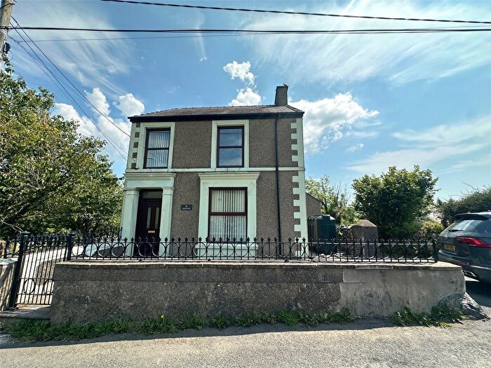4 Bedroom Detached House For Sale In Rhiwlas Road, Talysarn, Caernarfon, Gwynedd, LL54