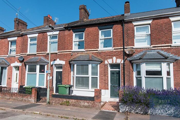 2 Bedroom Terraced House For Sale In Oakfield Road, Exeter, EX4