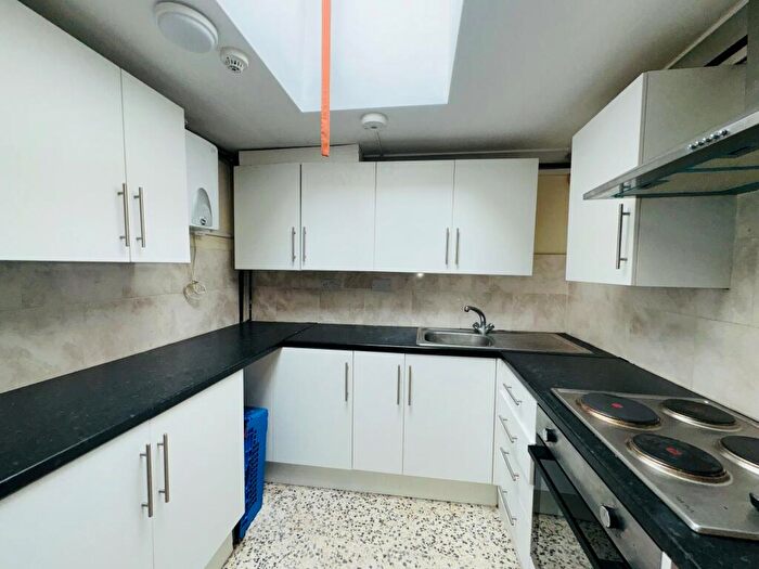 1 Bedroom Apartment To Rent In Portswood Park, Southampton, SO17