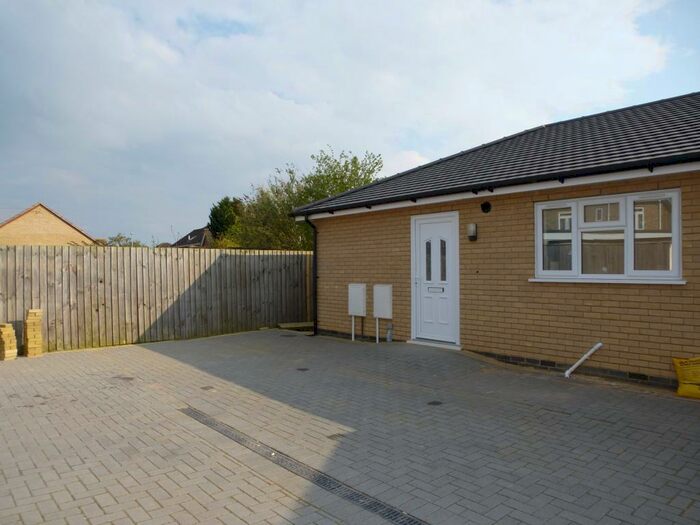 1 Bedroom Bungalow To Rent In Clifton Close, March, PE15