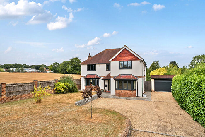 5 Bedroom Detached House For Sale In Kidmore Lane, Sonning Common, Reading, Oxfordshire, RG4