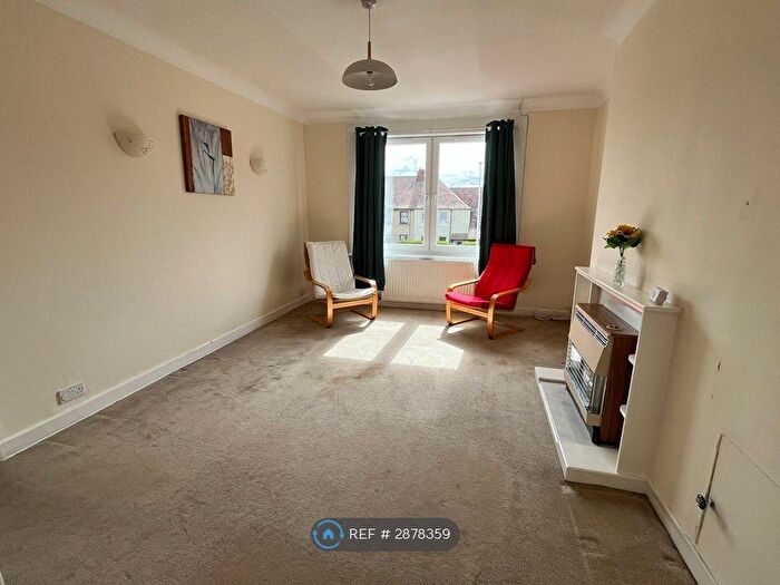 3 Bedroom Flat To Rent In Danderhall, Dalkeith, EH22