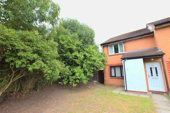 1 Bedroom Maisonette To Rent In Faulkner Close, Dagenham, Greater London, Essex, RM8