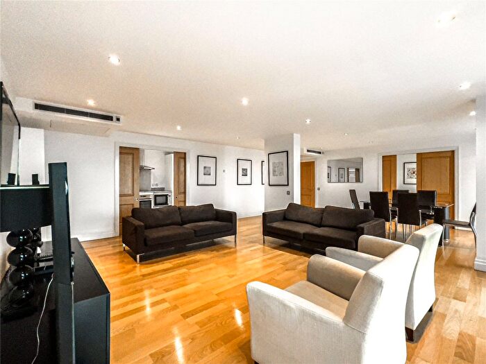 3 Bedroom Flat To Rent In Sheldon Square, Paddington, W2