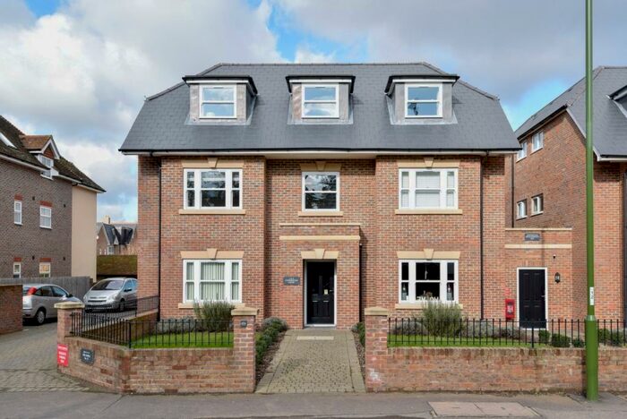 1 Bedroom Apartment To Rent In Sydney Road Haywards Heath, RH16