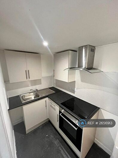1 Bedroom Flat To Rent In South Western Terrace, Yeovil, BA20
