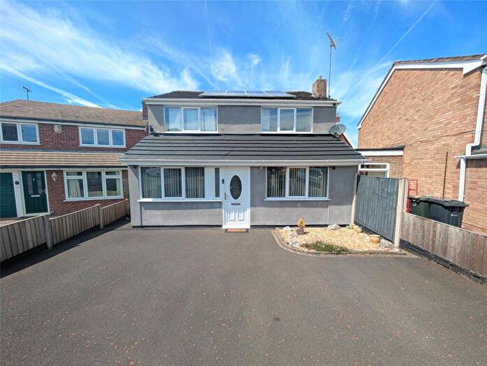 4 Bedroom Detached House To Rent In Hampton Close, Neston, CH64