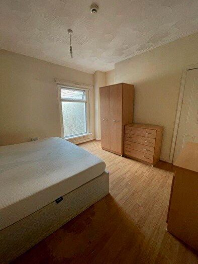 4 Bedroom House To Rent In Rhondda Street, Mount Pleasant, Swansea, SA1