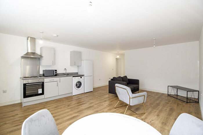 1 Bedroom Apartment To Rent In Park Residence, Holbeck, Leeds, LS11
