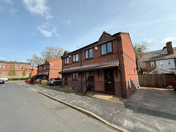 2 Bedroom Property To Rent In Alderney Street, Nottingham, NG7