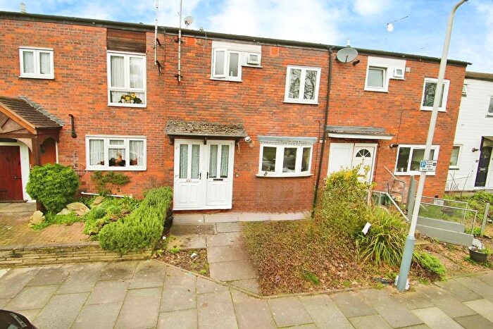 3 Bedroom Terraced House To Rent In Braybourne Close, Uxbridge, UB8
