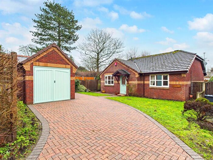 2 Bedroom Detached Bungalow For Sale In Habberley Road, Bewdley, DY12