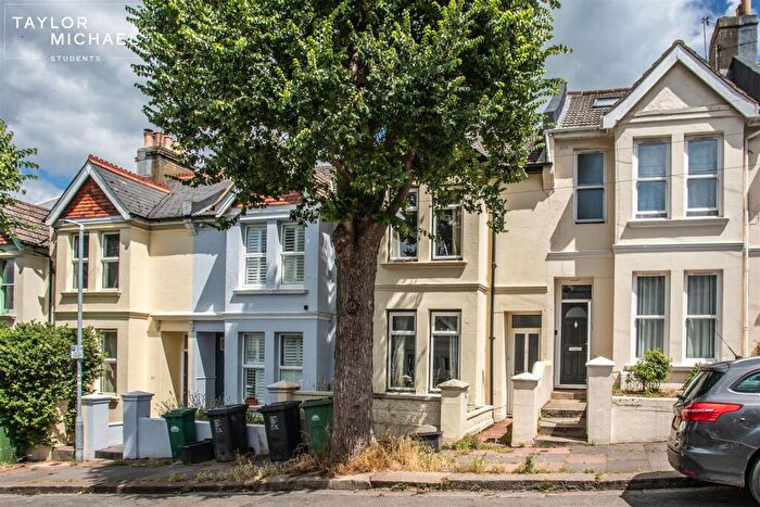 5 Bedroom Terraced House To Rent In Bernard Road, Brighton, BN2