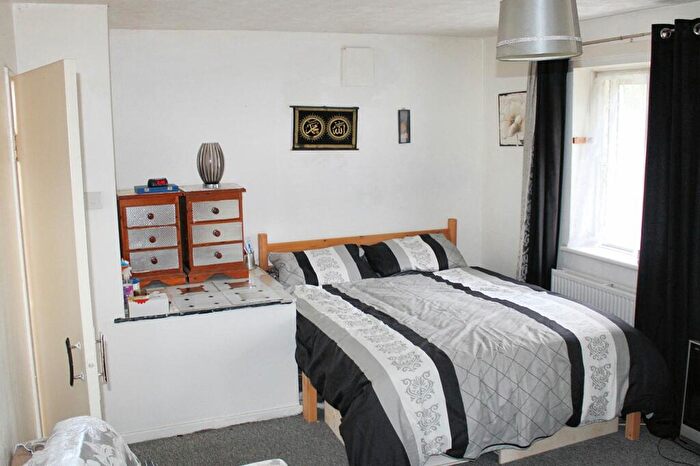 2 Bedroom Semi-Detached House For Sale In Paraker Way, Hythe, CT21