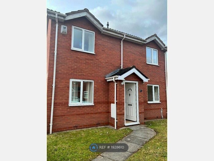3 Bedroom Semi-Detached House To Rent In Whittlewood Court, Liverpool, L33
