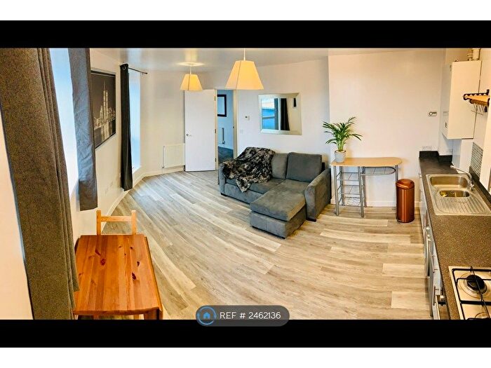 1 Bedroom Flat To Rent In School House Lane, London, E1W