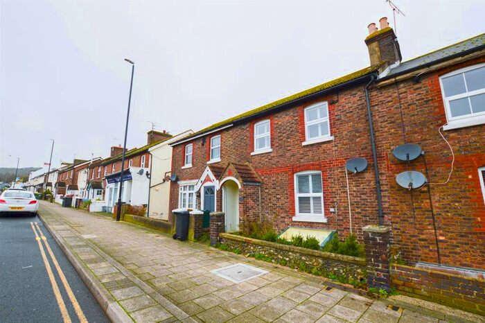 3 Bedroom Town House To Rent In Church Street, Old Town, Eastbourne, BN21