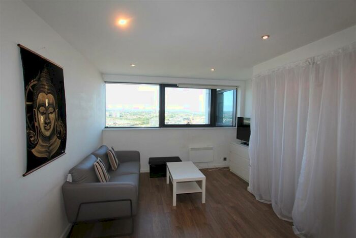 Studio To Rent In Bridgewater Place, Water Lane, LS11